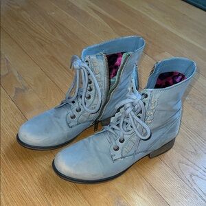 Betsey Johnson Baby Blue Combat Boots with Pink Lining